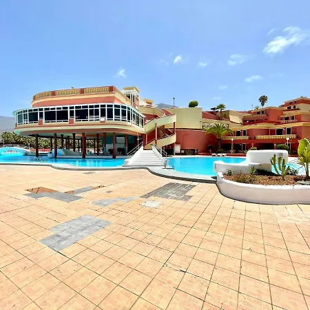 Bonito Apartamento, Bien Comunicado, Wifi En Tenerife Sur *